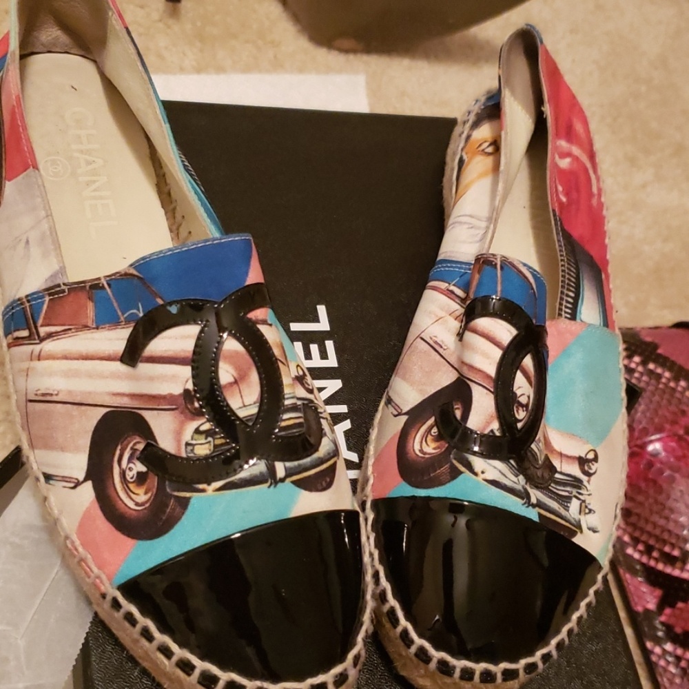 Chanel  espadrilles